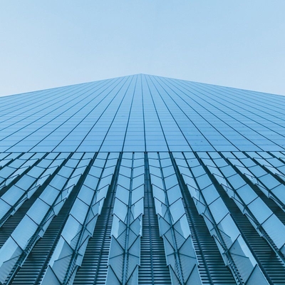 Nowoczesny architektoniczny system ścian ściennych ze szklaną zasłoną z funkcją fotowoltaiczną